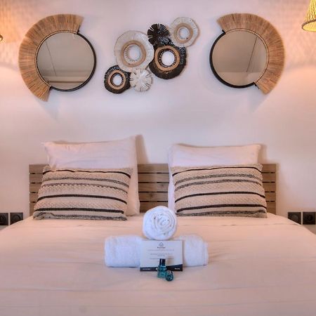 Apt - 4 pers - Petit Duc - Rénové - 44m² - Centre de Mont Rocquefeuil - Saint-Gilles-les Bains Esterno foto