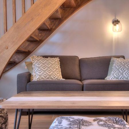 Apt - 4 pers - Petit Duc - Rénové - 44m² - Centre de Mont Rocquefeuil - Saint-Gilles-les Bains Esterno foto