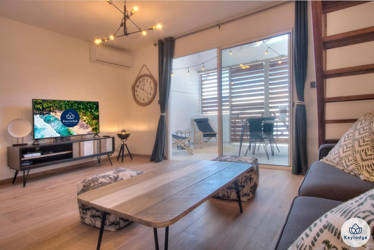 Apt - 4 pers - Petit Duc - Rénové - 44m² - Centre de Mont Rocquefeuil - Saint-Gilles-les Bains Esterno foto