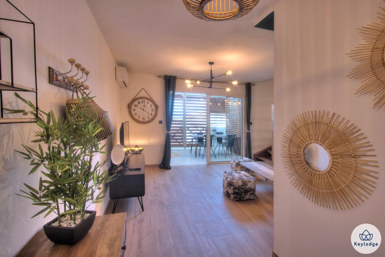 Apt - 4 pers - Petit Duc - Rénové - 44m² - Centre de Mont Rocquefeuil - Saint-Gilles-les Bains Esterno foto