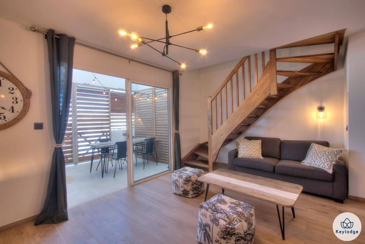 Apt - 4 pers - Petit Duc - Rénové - 44m² - Centre de Mont Rocquefeuil - Saint-Gilles-les Bains Esterno foto